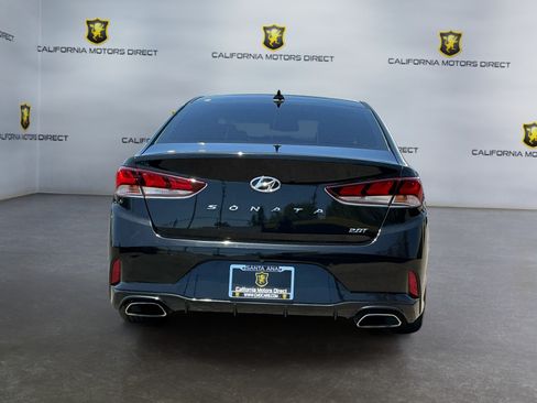 Used 2018 Hyundai Sonata Limited w/ Cargo Package FWD image 6