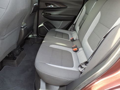 Used 2023 Chevrolet TrailBlazer LT w/ Convenience Package image 13