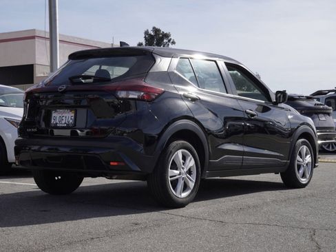 Certified 2024 Nissan Kicks S image 4
