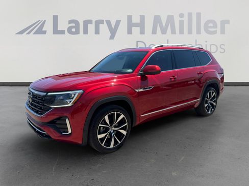 Used 2024 Volkswagen Atlas SEL Premium R-Line AWD/4WD image 1