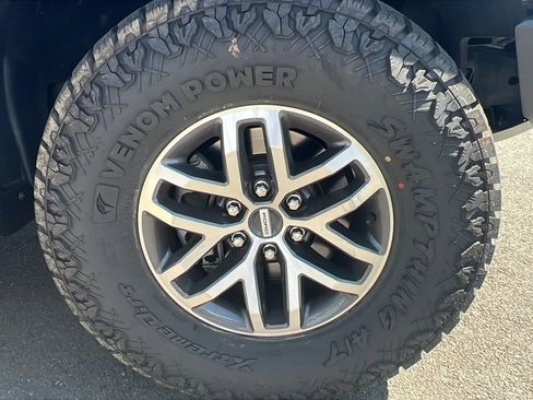 Used 2018 Ford F150 Raptor w/ Equipment Group 802A Luxury AWD/4WD image 4