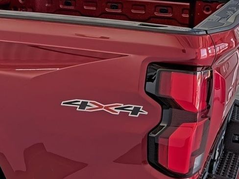 New 2026 Chevrolet Colorado LT w/ LT Convenience Package AWD/4WD image 10