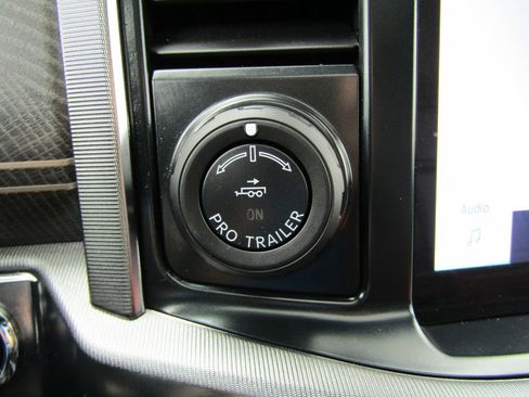 Used 2022 Ford F150 Platinum w/ Equipment Group 701A High AWD/4WD image 35