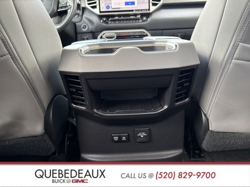 Used 2022 Toyota Tundra Limited image 21