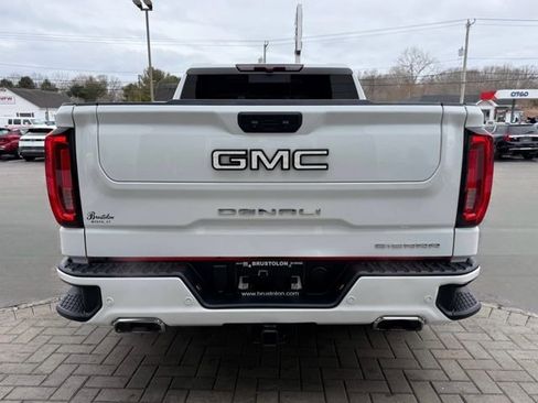 Used 2022 GMC Sierra 1500 Denali image 10