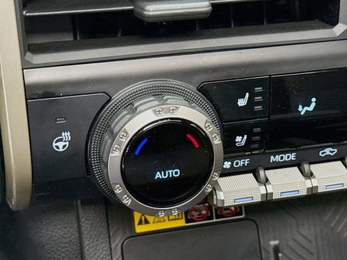 Used 2024 Toyota Tacoma TRD Sport image 20