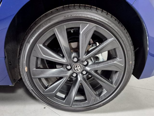 Certified 2025 Toyota Corolla XSE FWD image 11