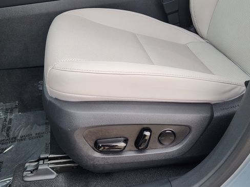 Used 2024 Lexus RX 350 Premium w/ Convenience Package FWD image 5