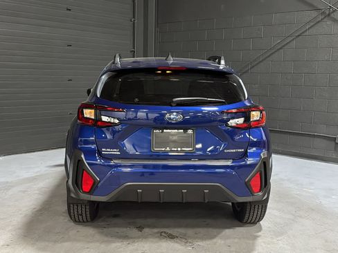 Used 2024 Subaru Crosstrek 2.0i Premium AWD/4WD image 5