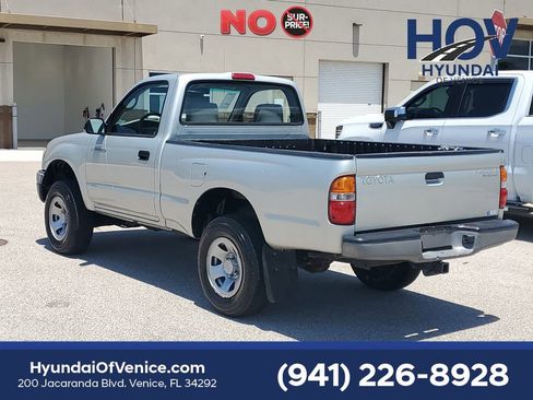 Used 2003 Toyota Tacoma PreRunner RWD image 6