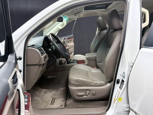 Used 2013 Lexus GX 460 Premium AWD/4WD image 26