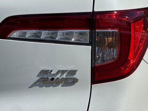 Used 2021 Honda Pilot Elite image 27