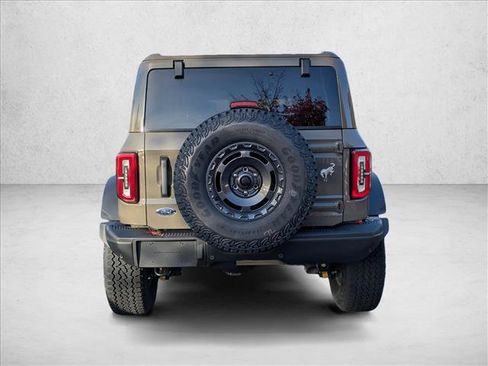 New 2025 Ford Bronco Badlands image 7