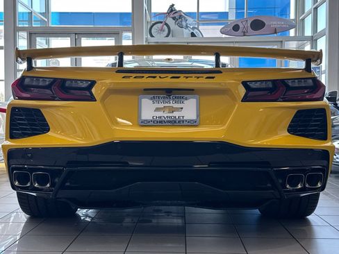 New 2026 Chevrolet Corvette Stingray Preferred Cpe w/ Z51 Performance Package RWD image 4