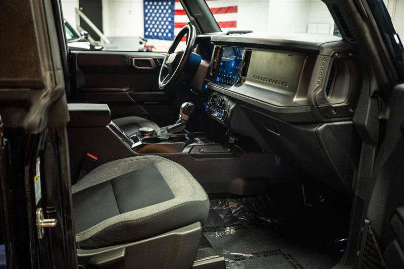 Used 2025 Ford Bronco Big Bend AWD/4WD image 13