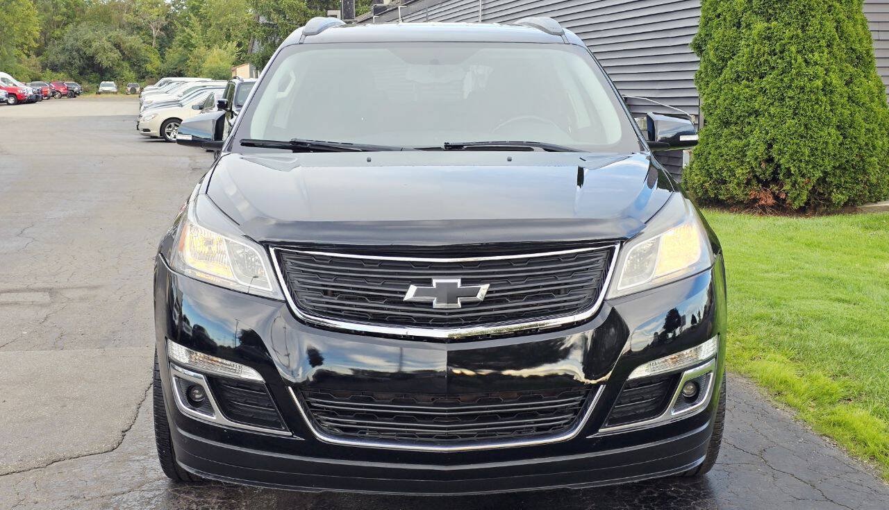 Used 2016 Chevrolet Traverse LT w/ Style and Technology Package FWD image 9