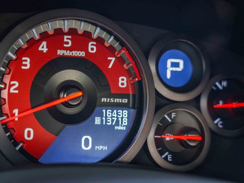 Used 2018 Nissan GT-R NISMO image 30