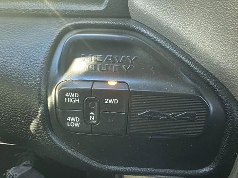 Used 2019 RAM 3500 Laramie image 9