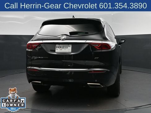 Used 2023 Buick Enclave Essence w/ Experience Buick Package FWD image 7