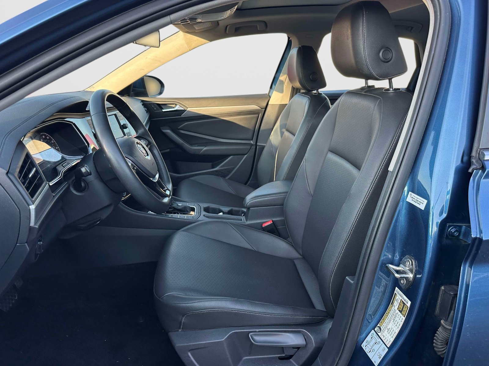 Certified 2020 Volkswagen Jetta SE FWD image 13