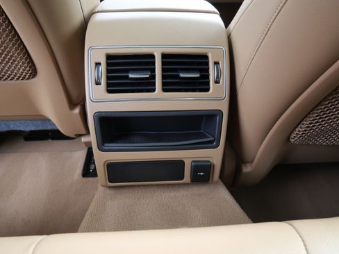 Certified 2021 Jaguar XF SE image 18