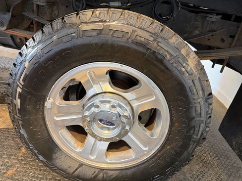 Used 2006 Ford F350 Lariat AWD/4WD image 32
