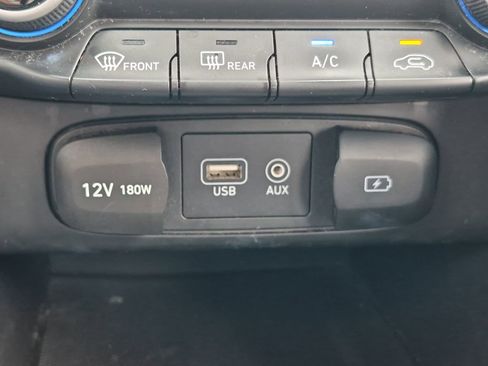 Used 2019 Hyundai Veloster 2.0 FWD image 25