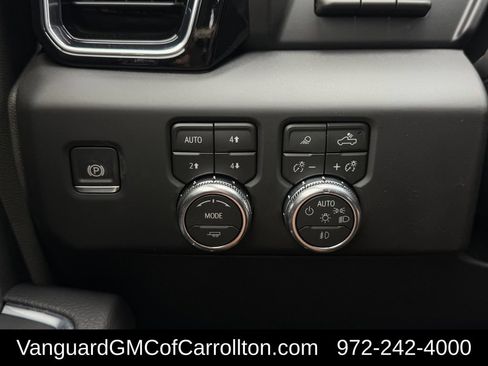 New 2026 GMC Sierra 1500 Denali w/ Denali Reserve Package AWD/4WD image 19