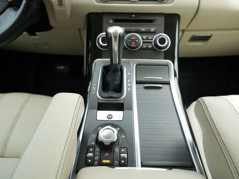 Used 2011 Land Rover Range Rover Sport Supercharged image 29
