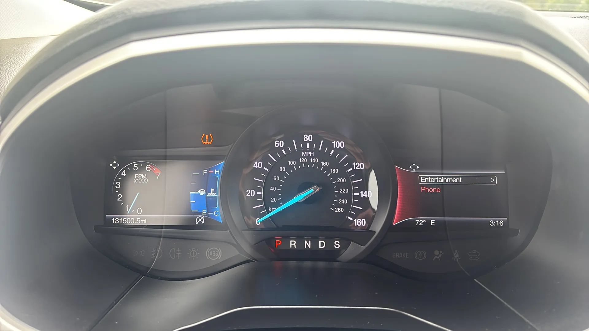 Used 2020 Ford Edge SEL FWD image 2
