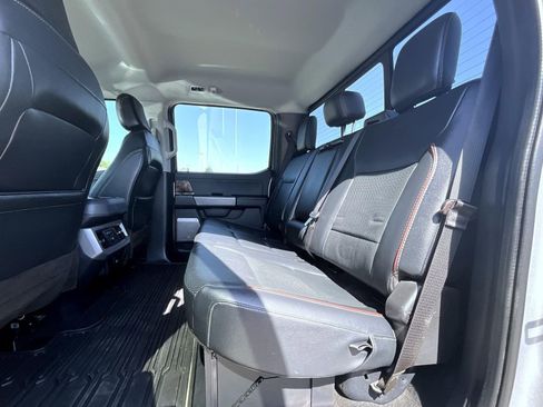 Used 2023 Ford F250 Lariat w/ Sport Appearance Package AWD/4WD image 22