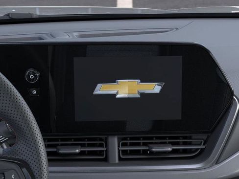 New 2025 Chevrolet Trax RS w/ Sunroof Package image 75