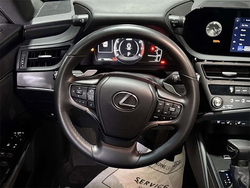 Used 2023 Lexus ES 350 w/ Premium Package image 13