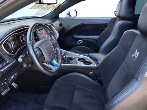 Used 2022 Dodge Challenger R/T Scat Pack image 11