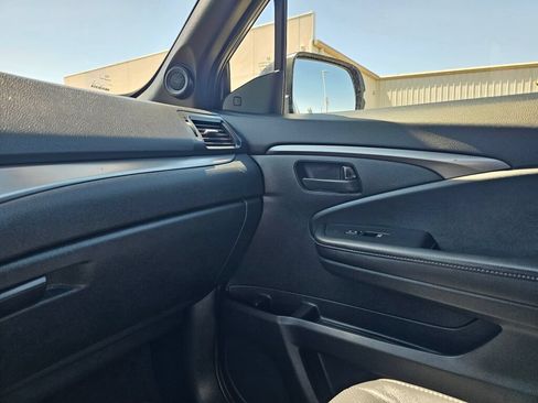 Used 2023 Honda Passport EX-L image 24