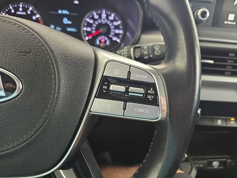 Used 2021 Kia Telluride S AWD/4WD image 19
