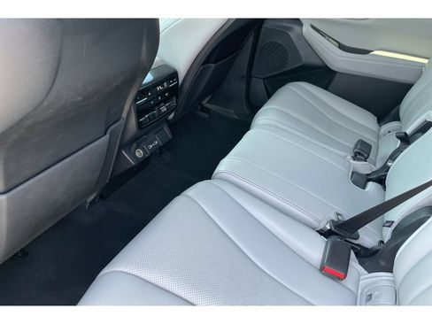 Certified 2023 Acura MDX FWD w/ Technology Package image 13
