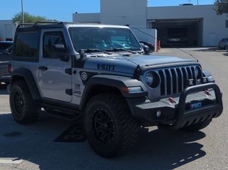 Used 2018 Jeep Wrangler Sport video 3