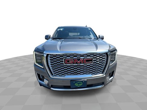 Used 2021 GMC Yukon Denali AWD/4WD image 3