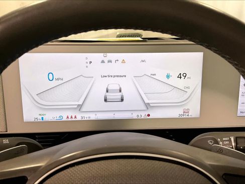 Used 2023 Hyundai Ioniq 5 Limited image 25