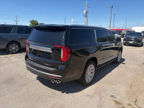 Used 2024 GMC Yukon XL Denali w/ Denali Reserve Package AWD/4WD image 6