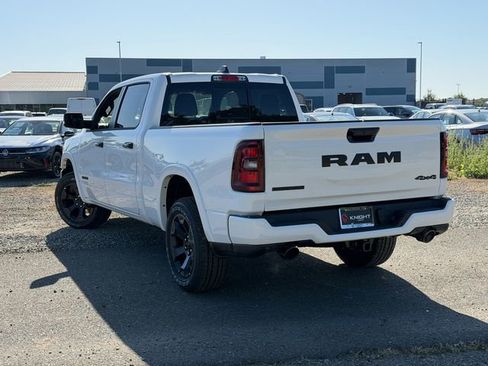 New 2026 RAM 1500 Big Horn AWD/4WD image 11
