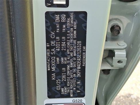 Certified 2025 Kia K4 GT-Line image 25