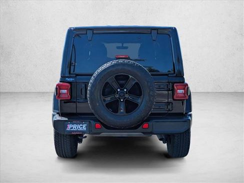 Used 2021 Jeep Wrangler Unlimited Sahara image 6