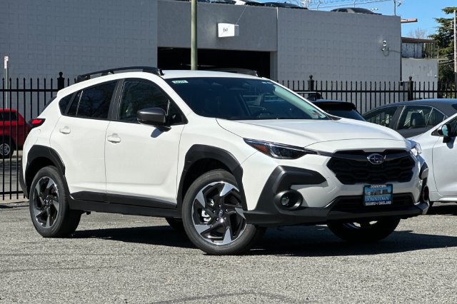 Used 2026 Subaru Crosstrek 2.5i Limited AWD/4WD image 2