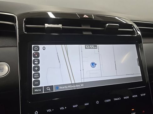 Certified 2024 Hyundai Tucson Limited AWD/4WD image 32