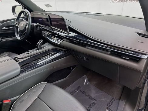 Used 2023 Cadillac Escalade Sport w/ Touring Package image 33