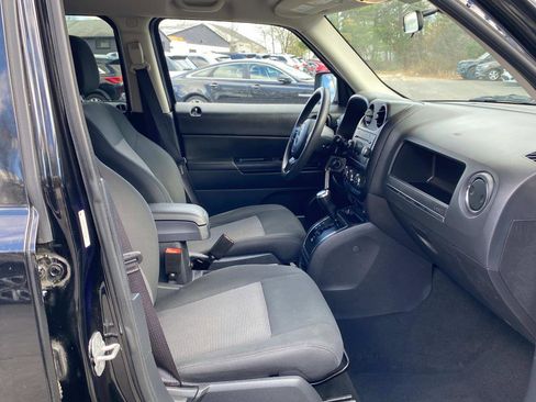 Used 2012 Jeep Patriot Sport w/ PWR Value Group image 5