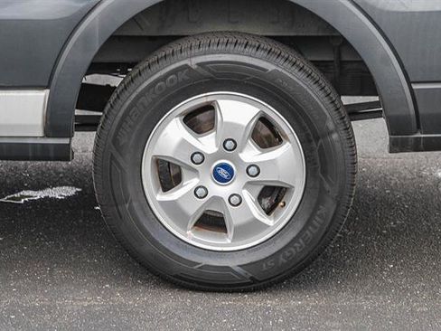 Used 2018 Ford Transit 350 XLT image 10