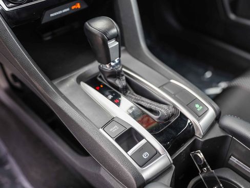 Used 2020 Honda Civic Sport image 19